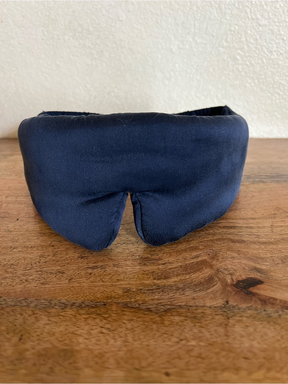 Lunya Washable Silk Sleep Mask Blue - Picture 6 of 12
